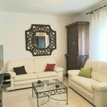דירה Charming Poetto House קליארי
