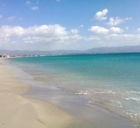 דירה Charming Poetto House קליארי